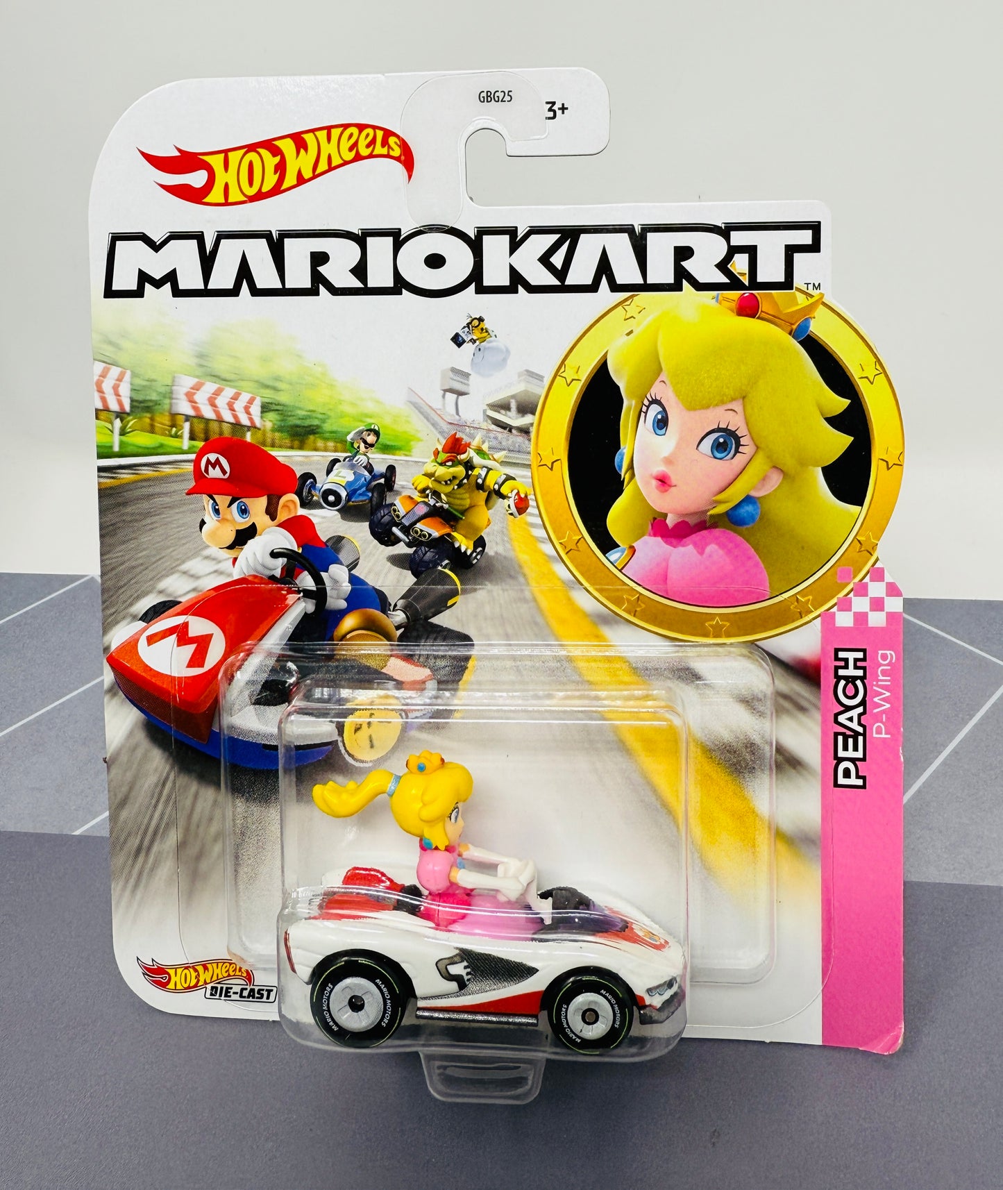 Hot Wheels Peach P- Wing Mario Kart