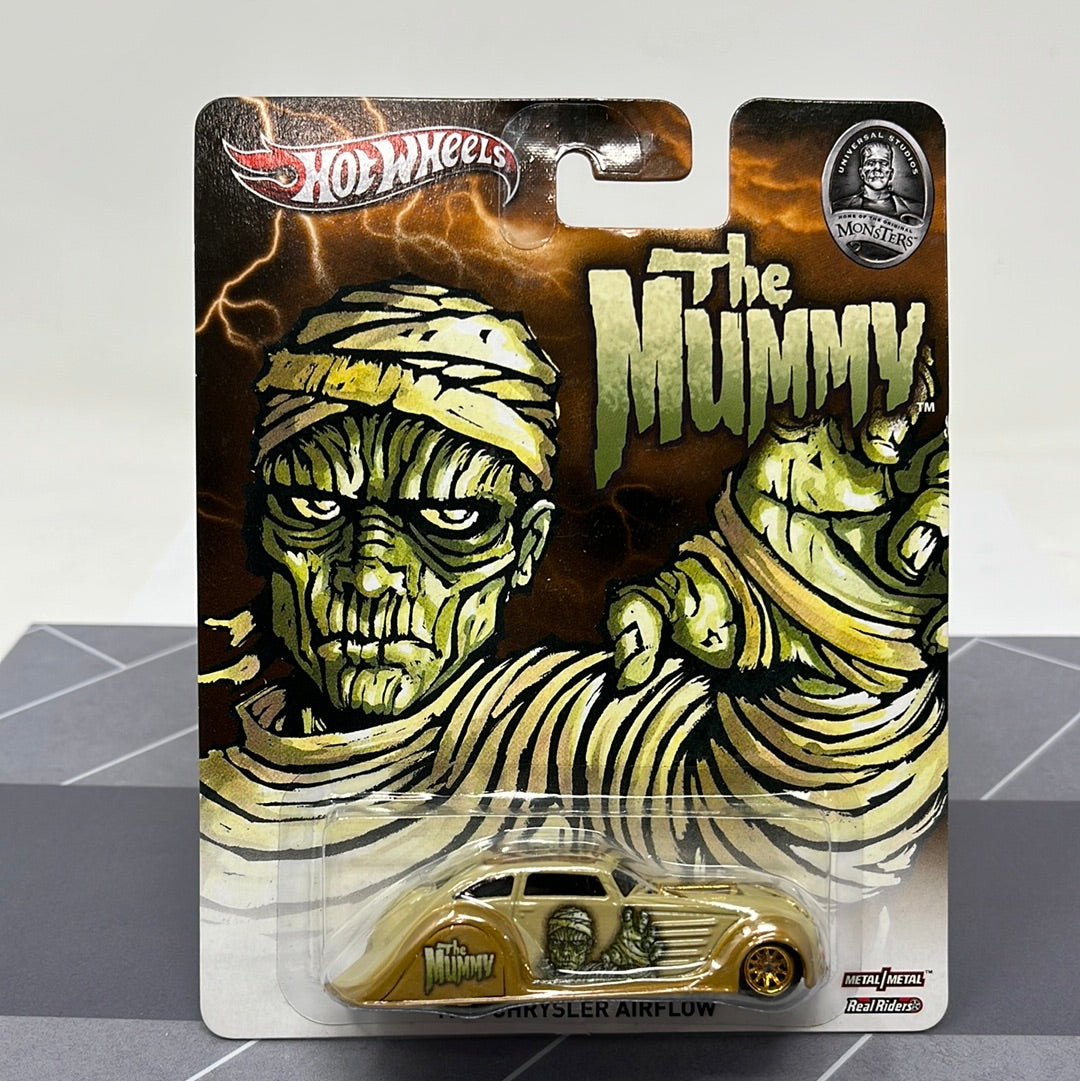 Hot wheels premium monsters the mummy 1934 chrysler airflow real riders