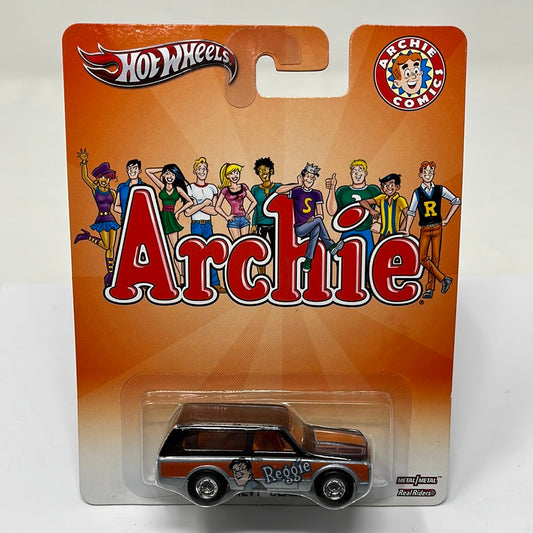 Hot wheels premium archie comics 70 chevy blazer real riders