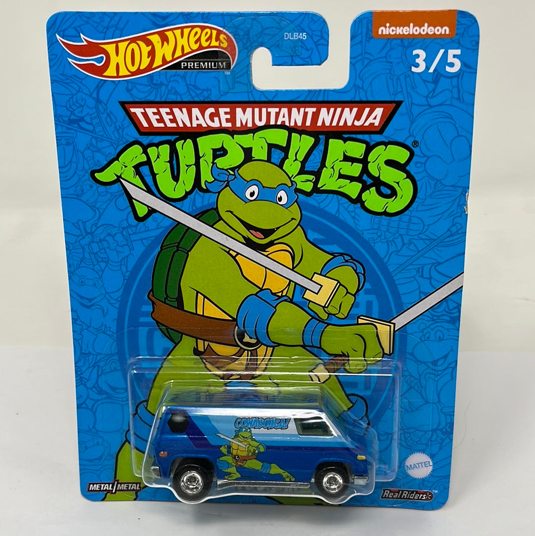 Hot wheels premium turtles ninja 70s van real riders