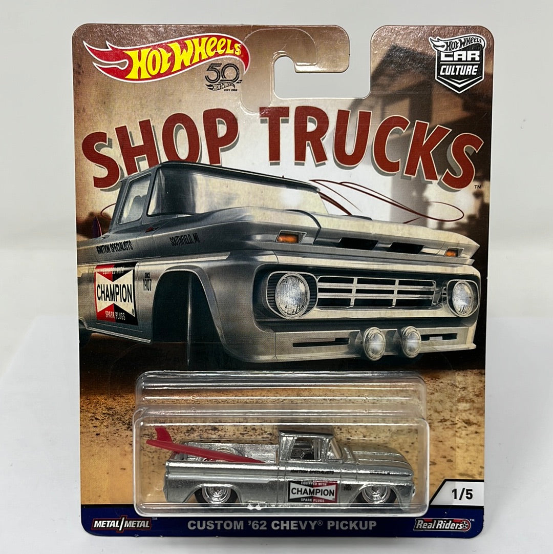 Hot wheels premium custom 62 chevy pickup champion shop trucks real riders