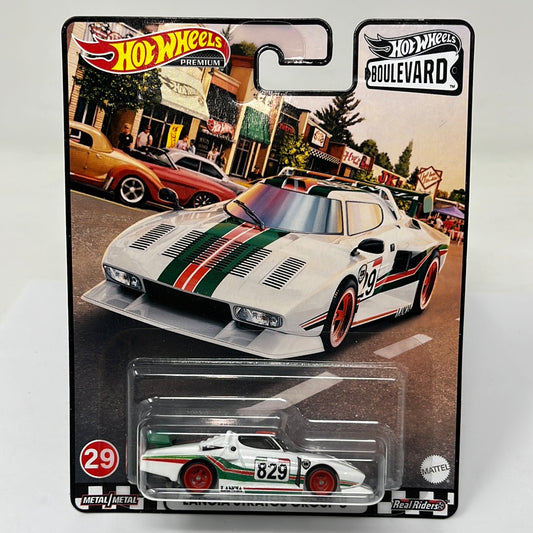 Hot wheels premium boulevard lancia stratos group 5 real riders